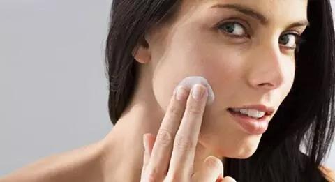 警惕！這些是“毀臉”的節(jié)奏，千萬(wàn)別在臉上干這些傻事！