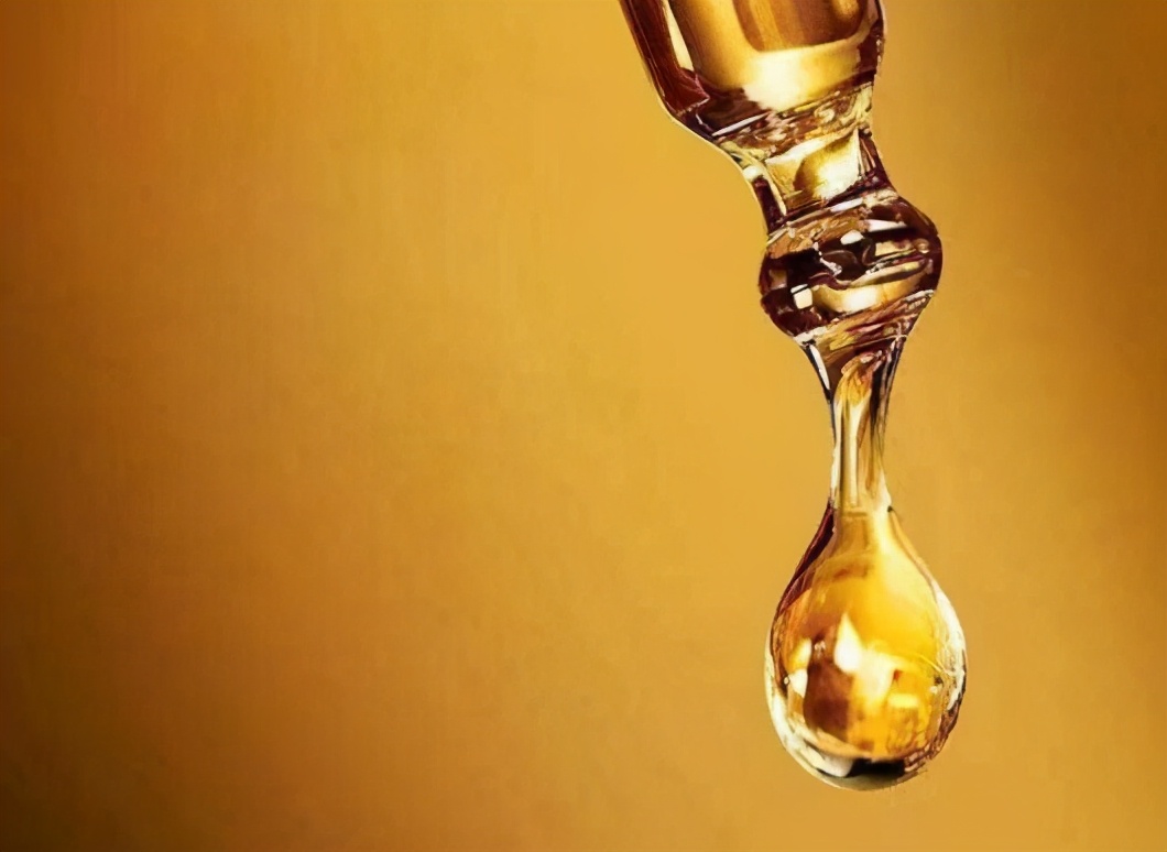 “油養(yǎng)”護膚做得好，皮膚不再有煩惱！